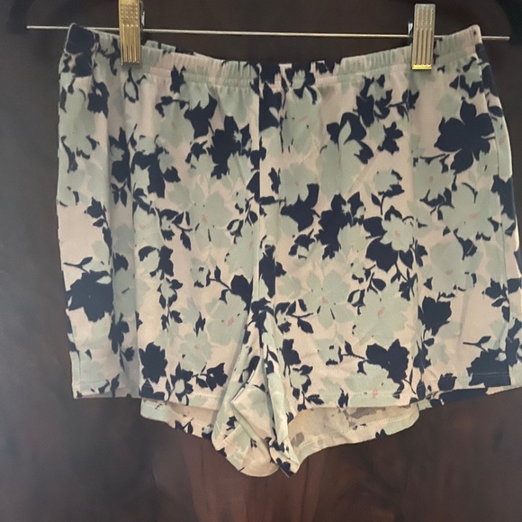 PJ Couture Blue & White Floral Pajama Set, Small, new with tags - Picture 2 of 5
